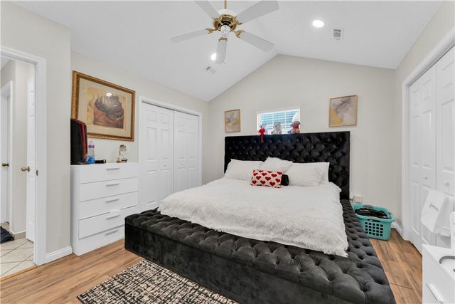 1252 W Bishop Drive, Rogers, AR 72756