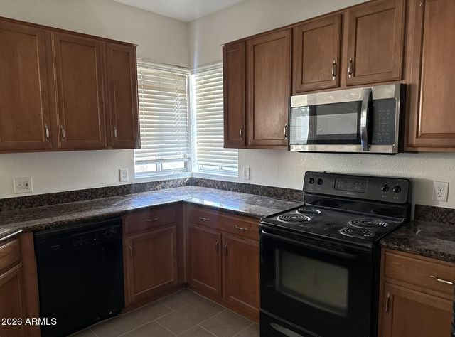 2929 W YORKSHIRE Drive 1049, Phoenix, AZ 85027