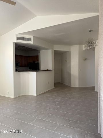 2929 W YORKSHIRE Drive 1049, Phoenix, AZ 85027