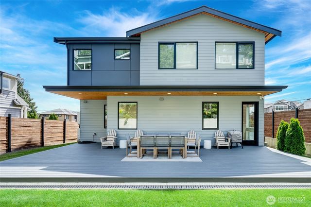 11855 89th Place NE, Kirkland, WA 98034
