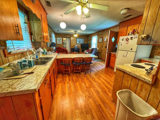 312 13th Ave. S, Surfside Beach, SC 29575