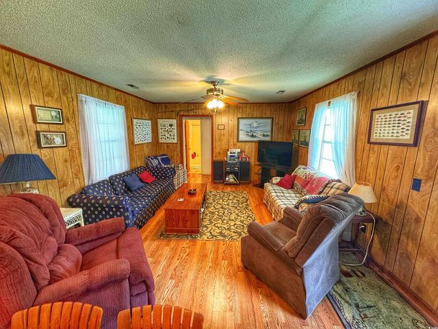 312 13th Ave. S, Surfside Beach, SC 29575