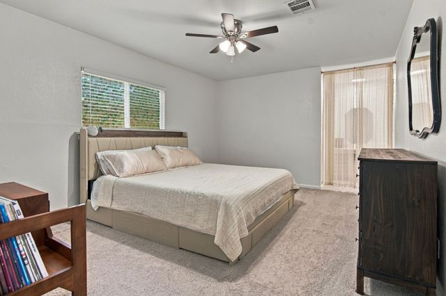 831 Beverly Drive, Grapevine, TX 76051
