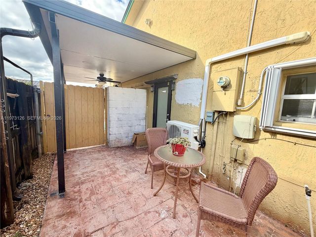 17802 SW 152nd Ct, Miami, FL 33187