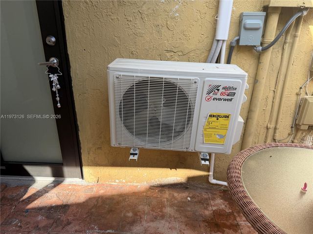 17802 SW 152nd Ct, Miami, FL 33187