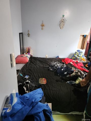 10360 Crocuslawn Street, Detroit, MI 48204