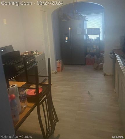 10360 Crocuslawn Street, Detroit, MI 48204