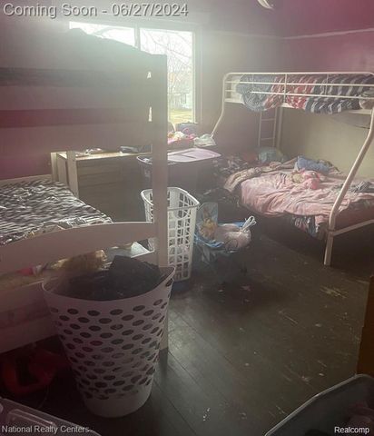 10360 Crocuslawn Street, Detroit, MI 48204