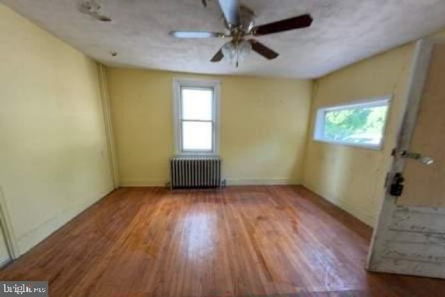 420 CEDAR ST, Jenkintown, PA 19046