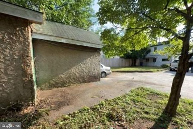 420 CEDAR ST, Jenkintown, PA 19046