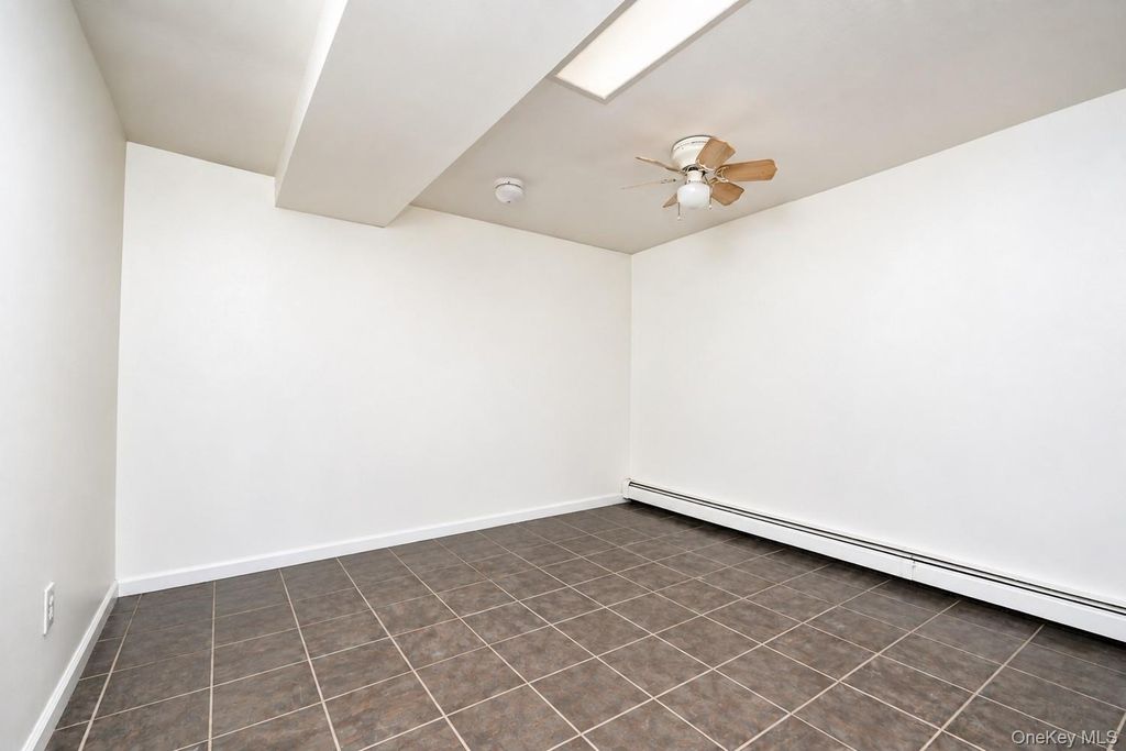 360 Barlow Avenue 6A, Staten Island, NY 10308 — photo 5