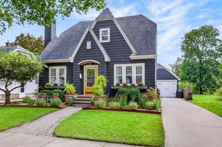 425 E CIRCLE STREET, Appleton, WI 54911