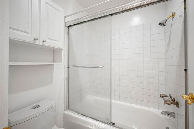 409 Burchett 119, Glendale, CA 91203