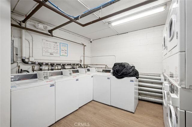 409 Burchett 119, Glendale, CA 91203