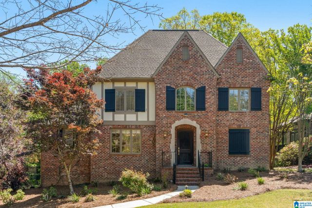 5566 LAKE TRACE DRIVE, Hoover, AL 35244