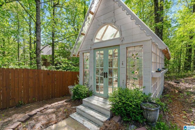 5566 LAKE TRACE DRIVE, Hoover, AL 35244