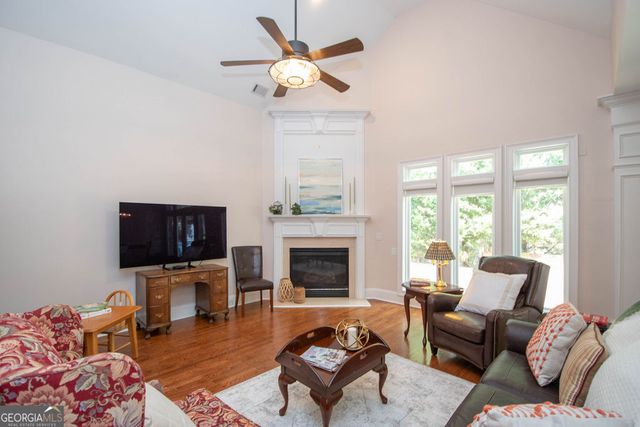 116 Crown Court, Peachtree City, GA 30269