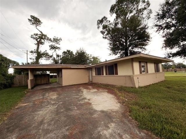 3605 E Roosevelt Street, Lake Charles, LA 70607