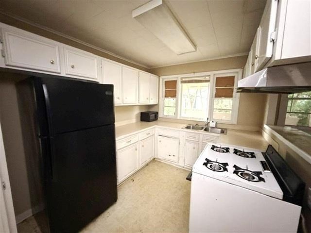 3605 E Roosevelt Street, Lake Charles, LA 70607