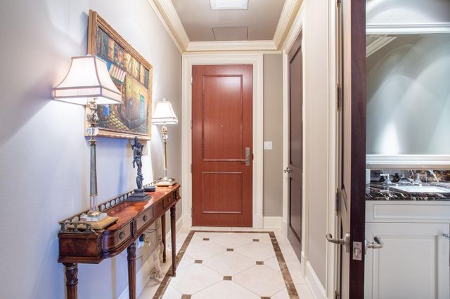 2525 N PEARL Street 1105, Dallas, TX 75201