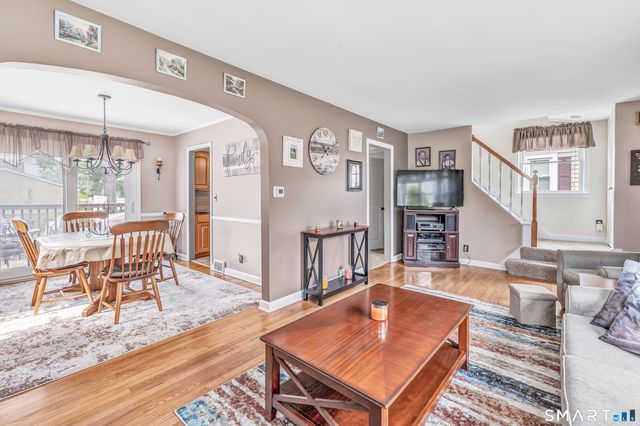 543 Woodstock Avenue, Stratford, CT 06614