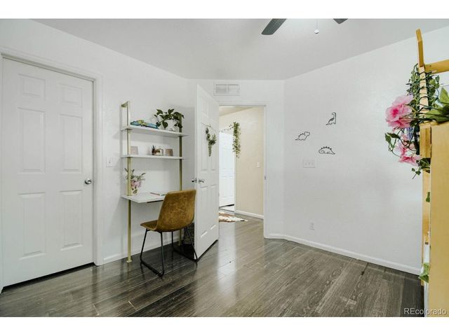 260 Lonewolf Dr, Brighton, CO 80603