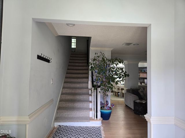 5516 Den Heider Way, Raleigh, NC 27606