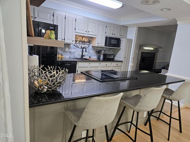 5516 Den Heider Way, Raleigh, NC 27606