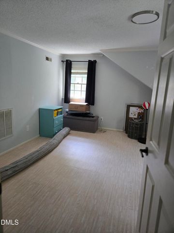 5516 Den Heider Way, Raleigh, NC 27606