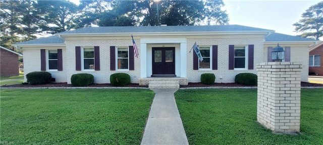 141 Robin LN, Suffolk, VA 23434