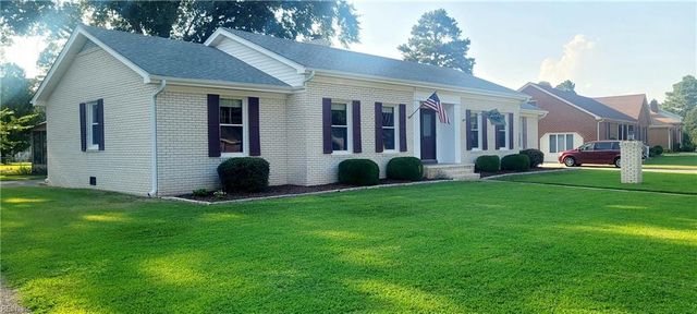 141 Robin LN, Suffolk, VA 23434