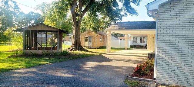 141 Robin LN, Suffolk, VA 23434