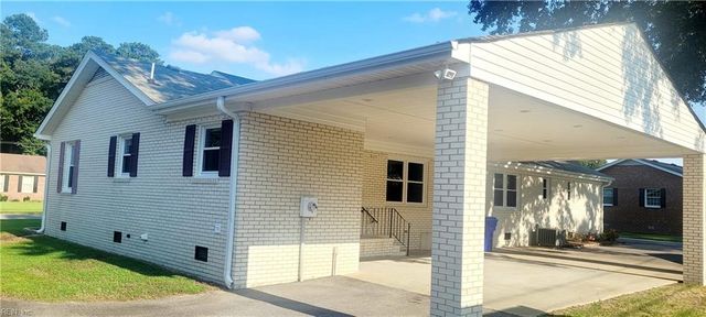141 Robin LN, Suffolk, VA 23434