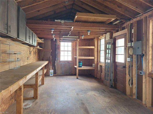 141 Robin LN, Suffolk, VA 23434