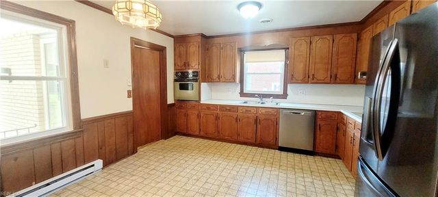 141 Robin LN, Suffolk, VA 23434