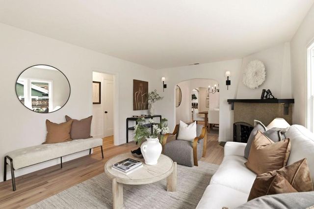 1440 Howard Avenue, San Carlos, CA 94070