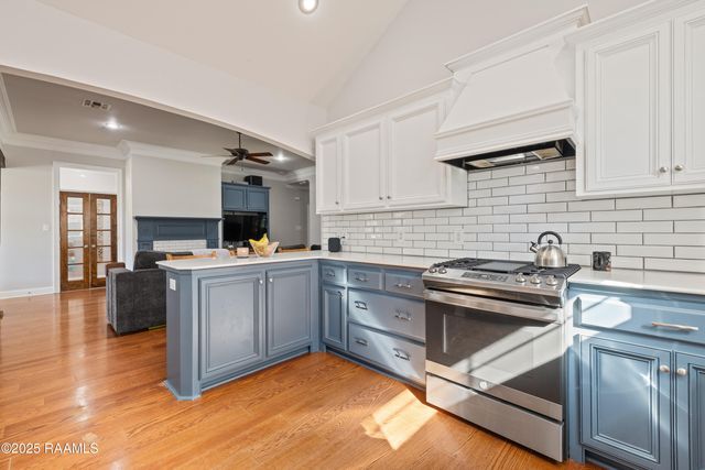 205 Metairie Court, Lafayette, LA 70503