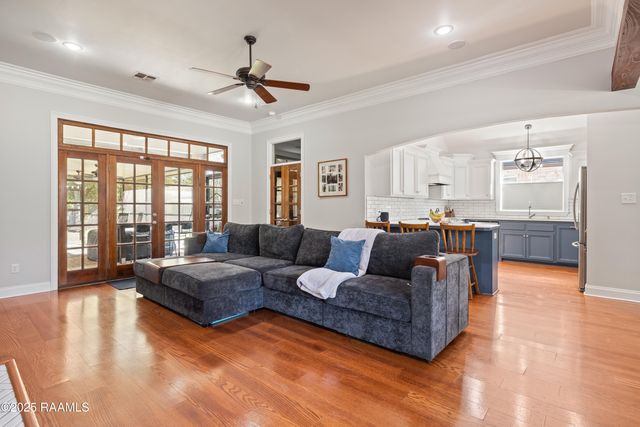 205 Metairie Court, Lafayette, LA 70503