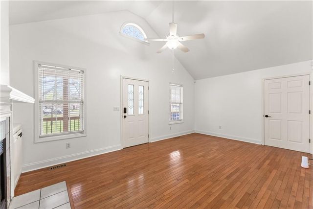 8615 Bayhill Drive, Gainesville, GA 30506