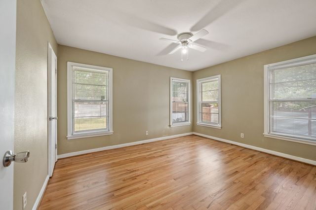 3154 Chamness Court, Haltom City, TX 76117