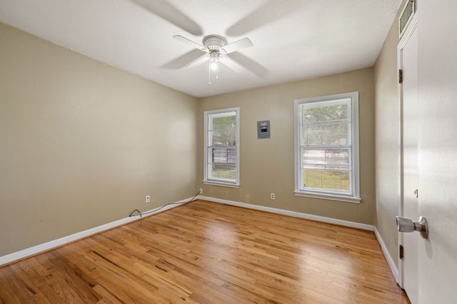 3154 Chamness Court, Haltom City, TX 76117