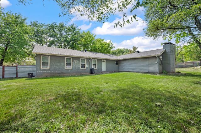 3154 Chamness Court, Haltom City, TX 76117