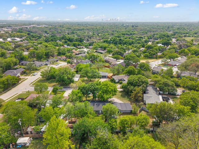3154 Chamness Court, Haltom City, TX 76117