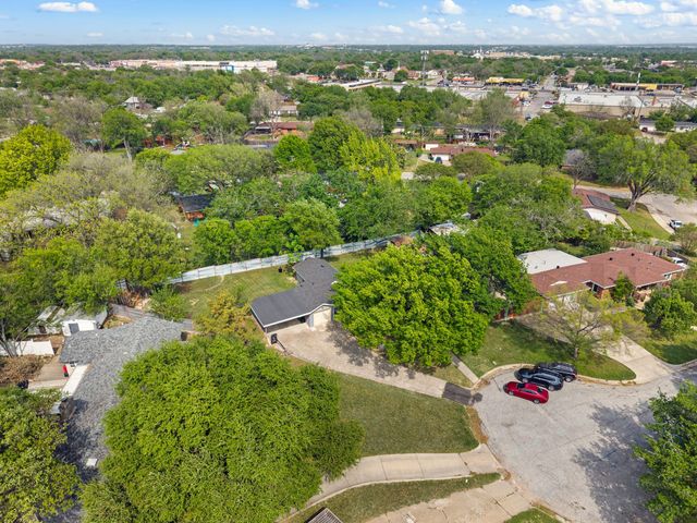 3154 Chamness Court, Haltom City, TX 76117