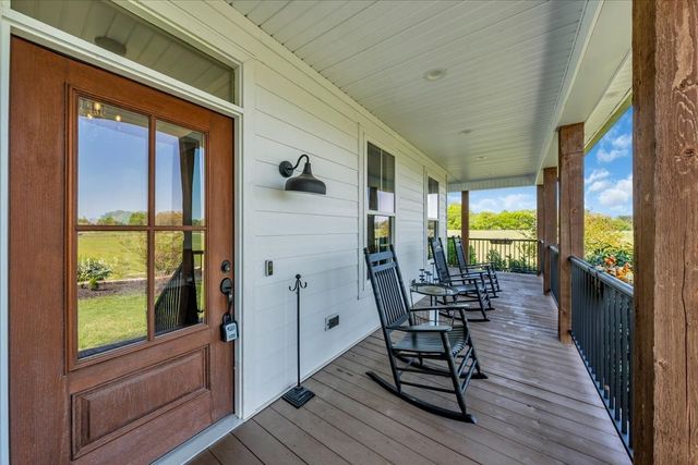 150 Edie Mae Ln, Winchester, TN 37398