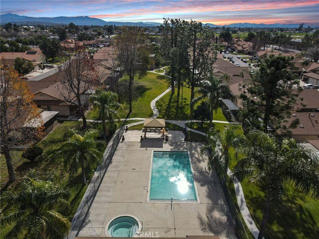 1373 Sierra Seneca, San Jacinto, CA 92583