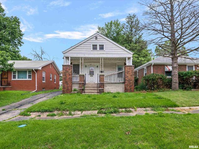 621 Wood Avenue, Springfield, IL 62702