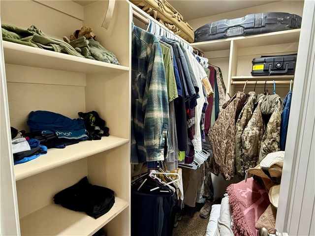 6728 W Nielsen Way, Golden Valley, AZ 86413