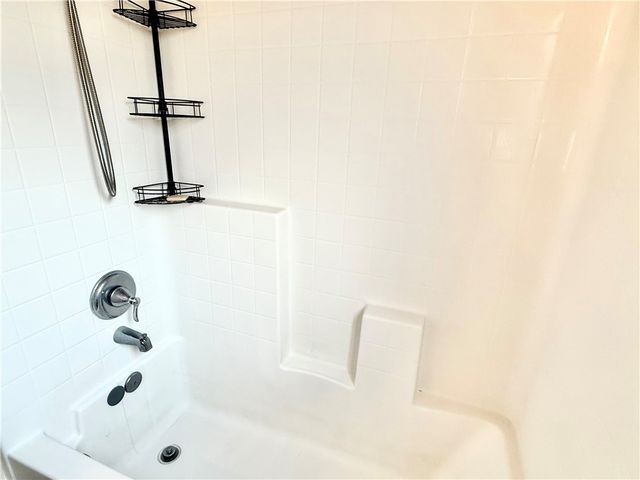 6728 W Nielsen Way, Golden Valley, AZ 86413