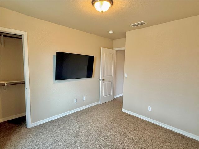 6728 W Nielsen Way, Golden Valley, AZ 86413